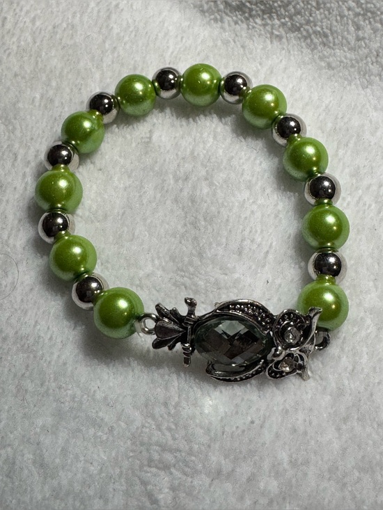 Brand Unknown Jewelry - Green & Silver-tone Owl Crystal Accent Beaded Stretch Bracelet